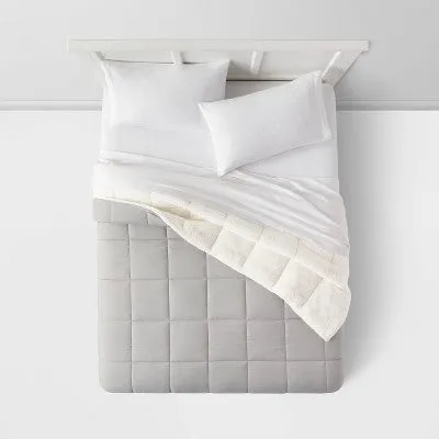 New - Room Essentials Knitted Reversible Comforter Sherpa Solid, Gray, Twin/TwinXL